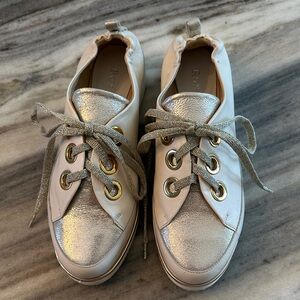 RON WHITE NOVENA LACE UPS -Ice/ platino metallic